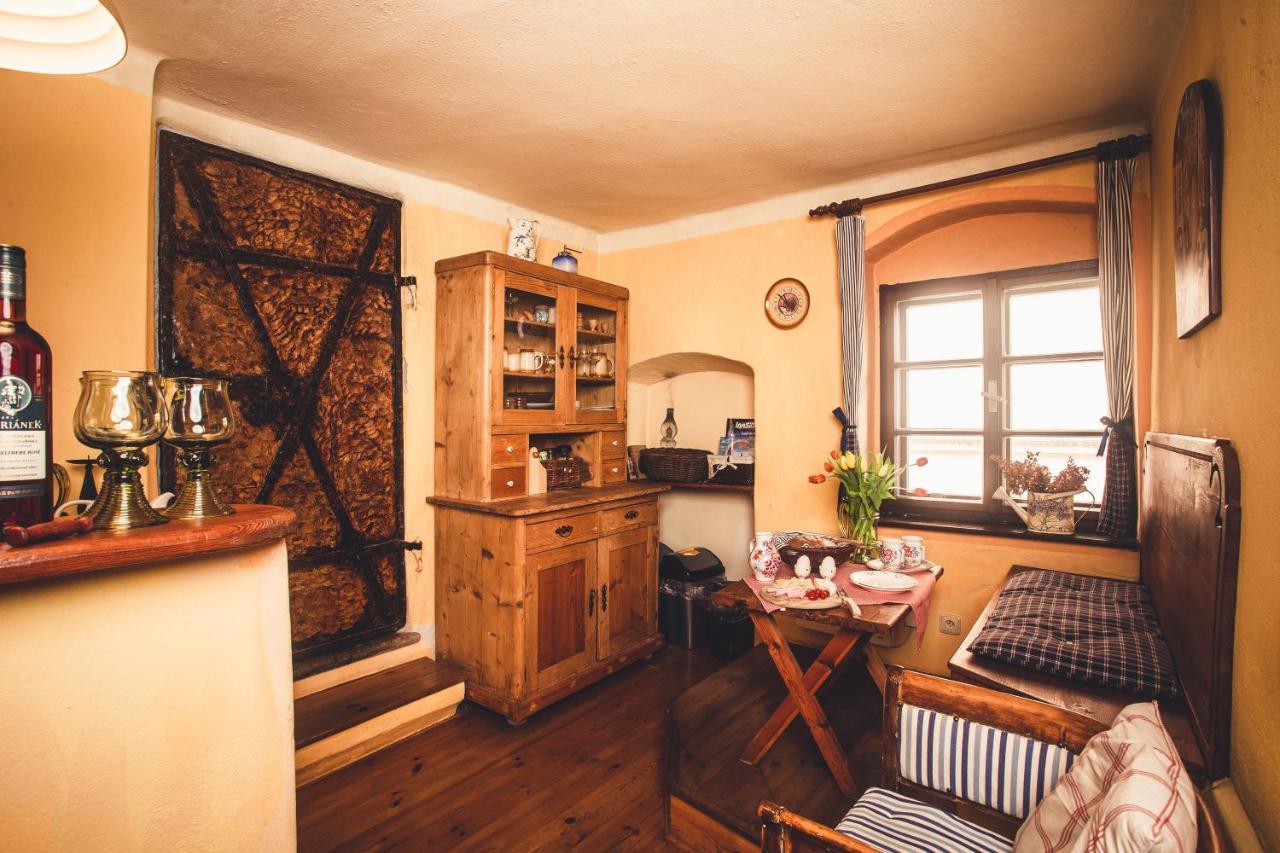 Pension Cert A Kaca Cesky Krumlov Exterior photo
